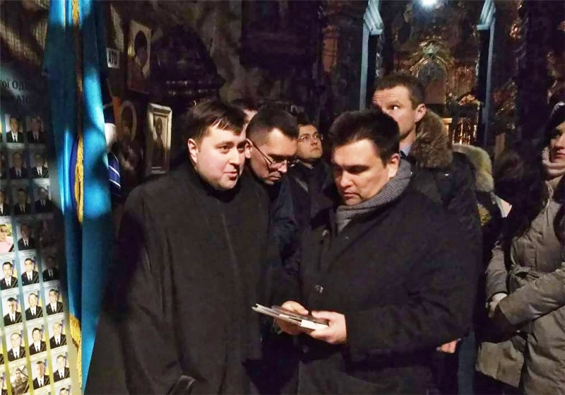 Гарнізонний храм відвідав Павло Клімкін