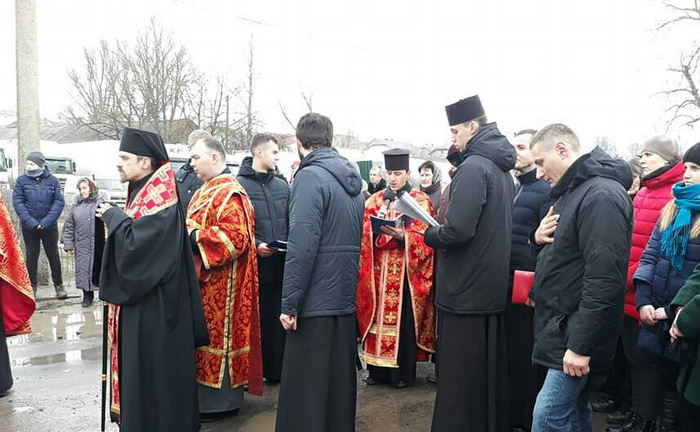  Хресний хід у Козовій очолив владика Теодор