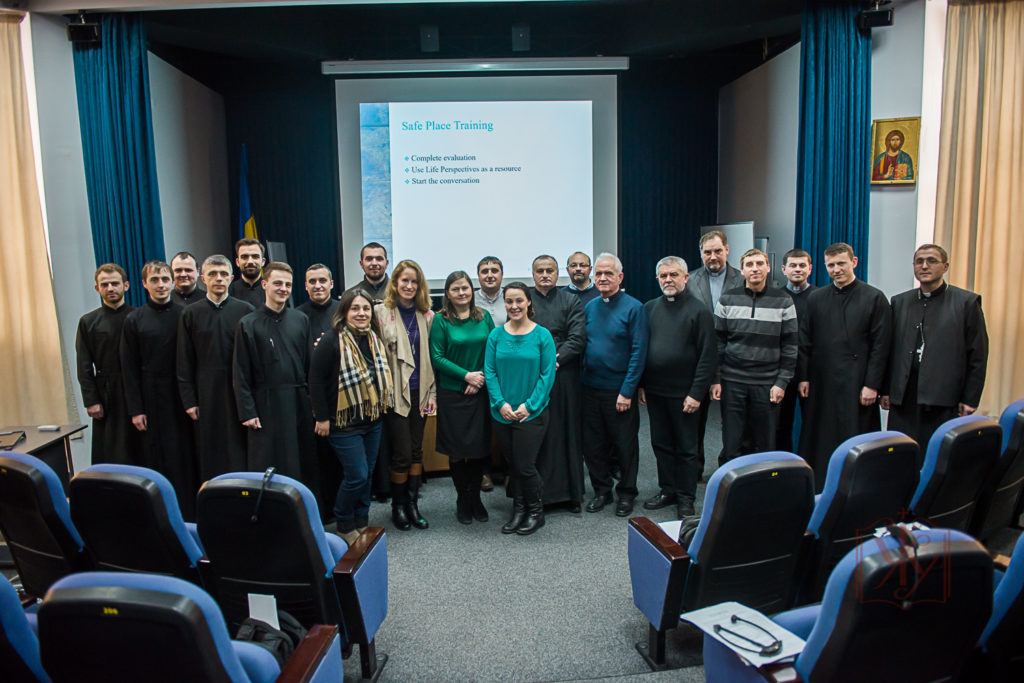 В УКУ представили інноваційну програму супроводу батьків, які досвідчили перинатальні втрати, «Безпечне місце»