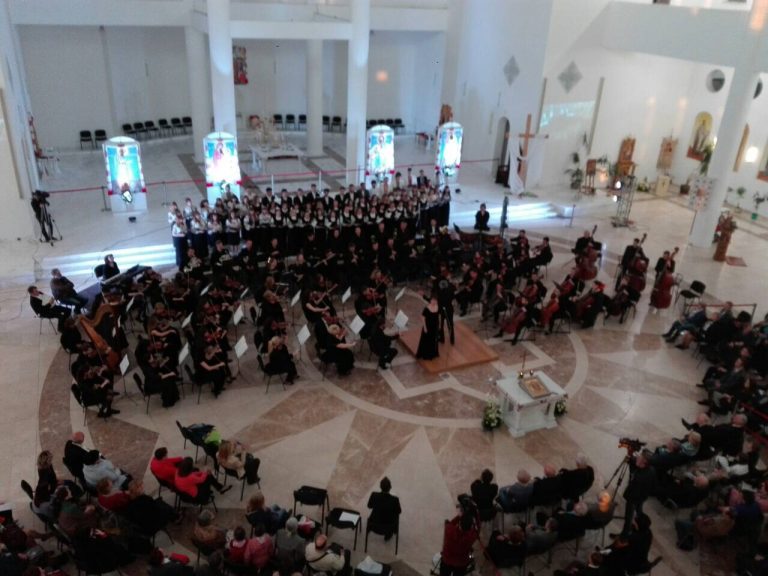 «Найбільша катастрофа – це катастрофа екології української душі», – Владика Йосиф Мілян під час реквієму до 32-ї річниці Чорнобильської трагедії