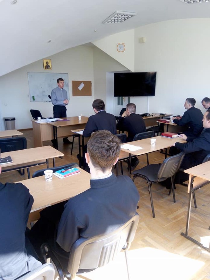 У ЛССД відбулося завершення серії навчальних семінарів на тему капеланства у кризових ситуаціях