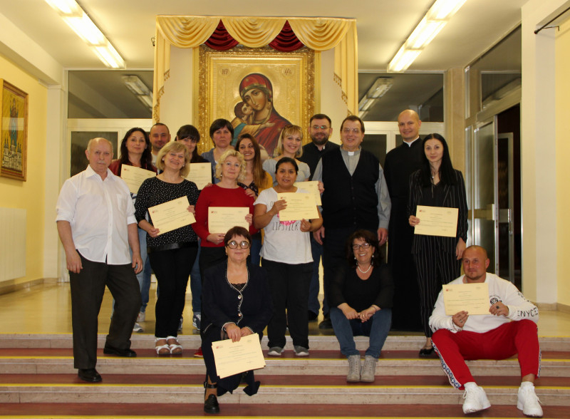 Учасникам курсу італійської мови при соборі Св. Софії вручили сертифікати 