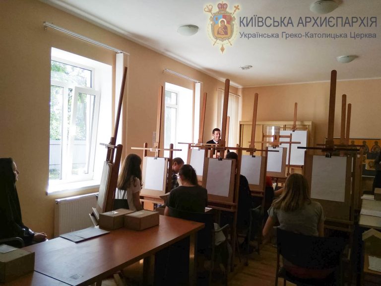 На Чернігівщині розпочали проведення літньої іконописної школи