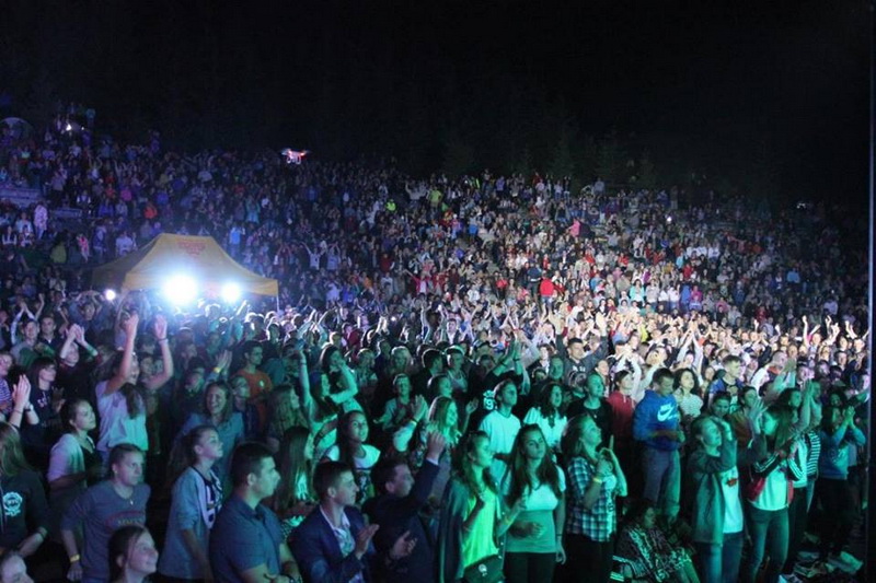 Що цікавого чекає молодь на прощі у Зарваниці