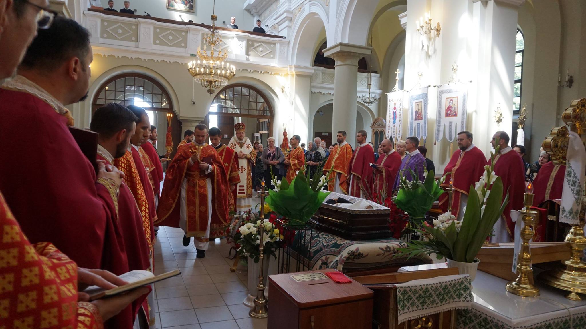 Преосвященний владика Володимир очолив Похоронні Богослужіння за упокій ієрм. Миколая Бабія (ЧНІ)