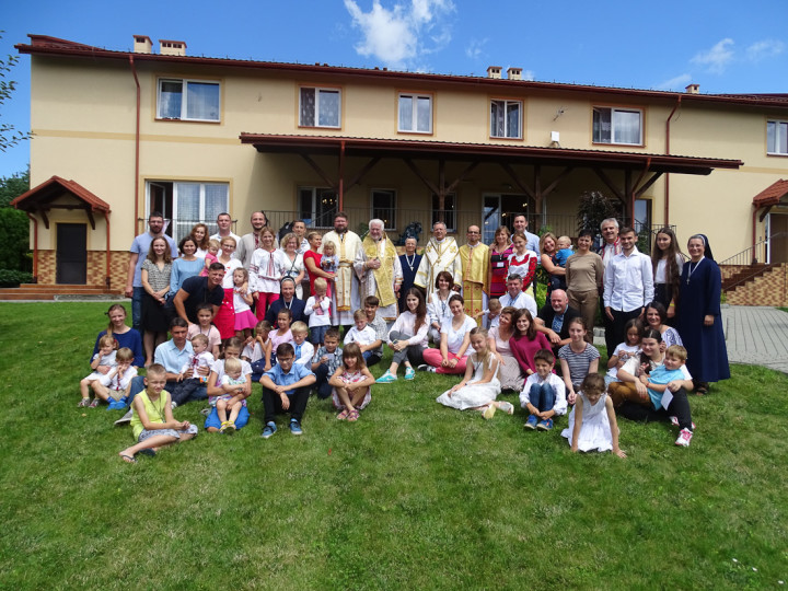 В 25 раз українські родини з України, Польщі та Австрії з’їхались до Перемишля