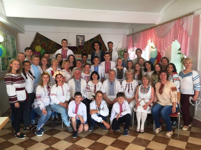 Друзі не прощаються – вони кажуть: «До побачення!»: як відбулася «Школа української жестової мови-2018»