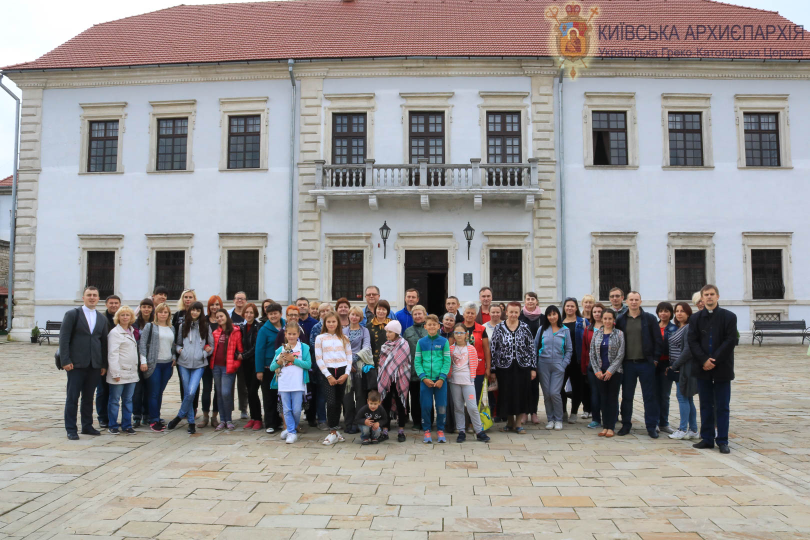 Київська архиєпархія провела прощу для вимушено переселених осіб