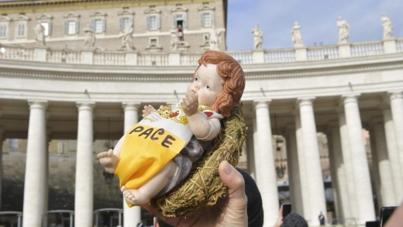 Папа: Справжнє Різдво – споглядання Ісусової покори й лагідності