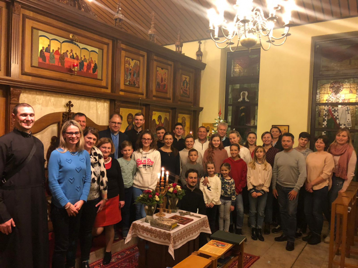 Семінаристи КТДС поділилися радістю народження Дитини-Бога з українцями у Німеччині