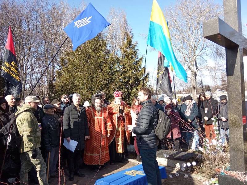 За участі духовенства УГКЦ у Бабиному Яру відбулось вшанування пам’яті видатної української поетеси
