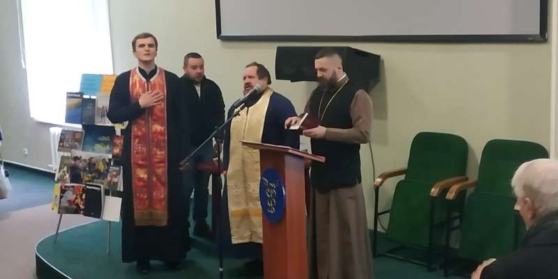 Священик УГКЦ взяв участь у презентації книги «Майдан від першої особи. Регіональний вимір»