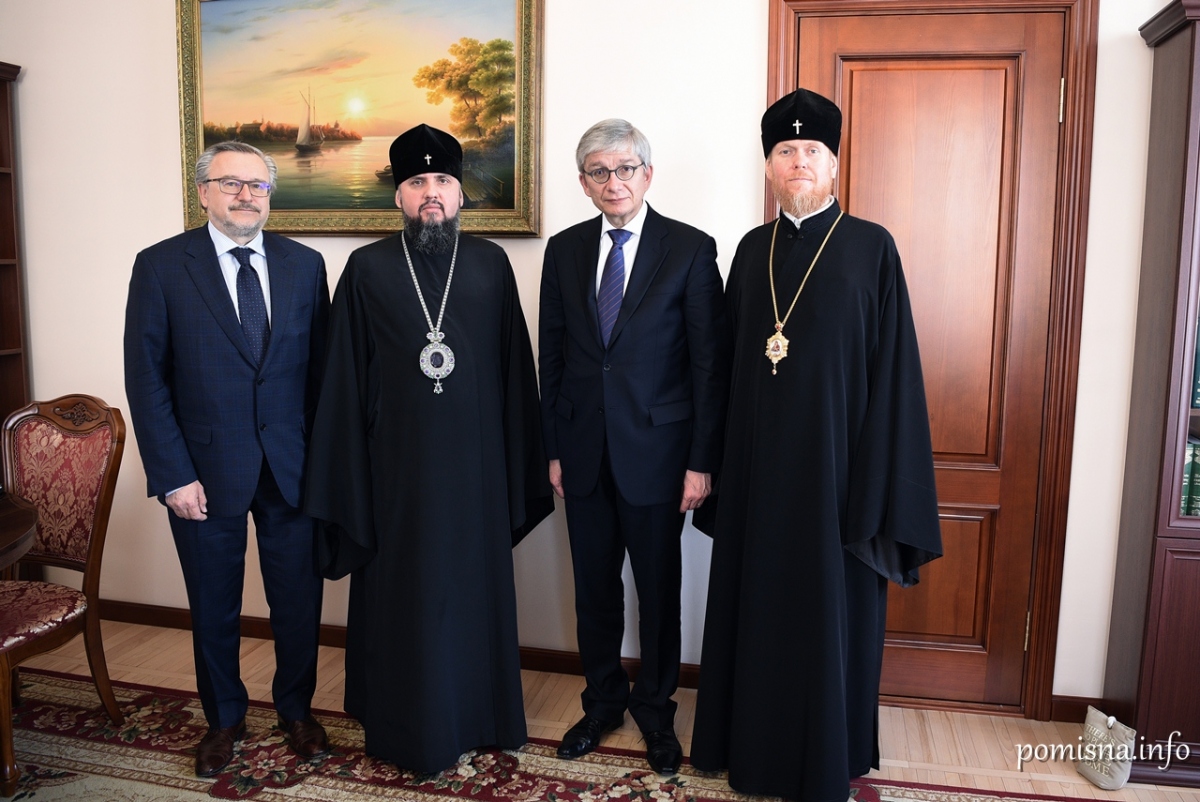 Православна Церква України молиться за єдність українського народу, – Митрополит Епіфаній