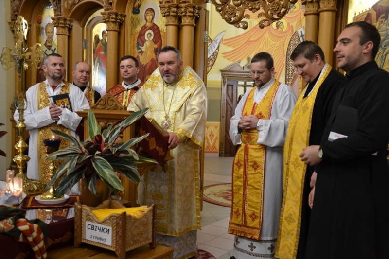 Соборування парафіян у м. Яремче