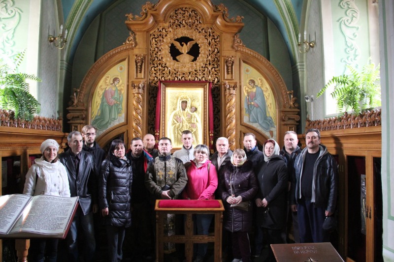 Реабілітаційний відпочинок для військових та їхніх сімей у Зарваниці